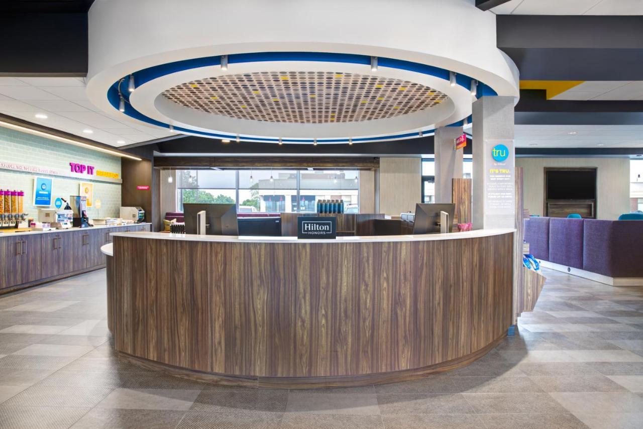 Tru By Hilton Toronto Airport West Hotel Mississauga Exterior photo